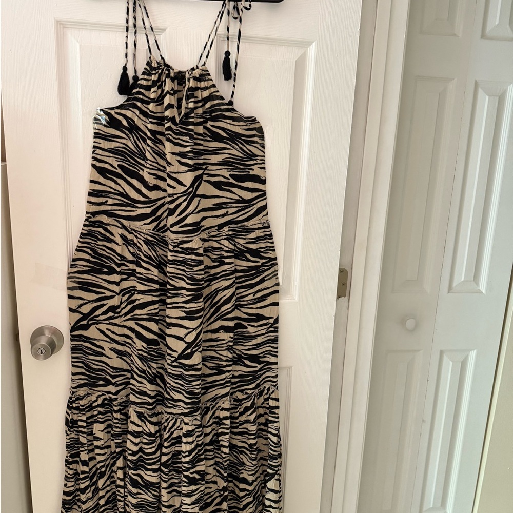 SPIAGGIA DOLCE ZEBRA TASSEL MAXI BEACH COVER UP SHOULDER TIE TASSELS OVERSIZED - Picture 6 of 7